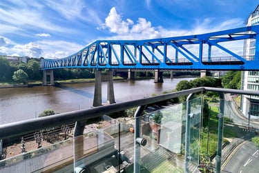2 bed flat, Hanover Mill, City Centre, Newcastle, NE13AD - Image 3
